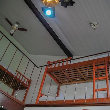 Abraao Hostel Экстерьер фото